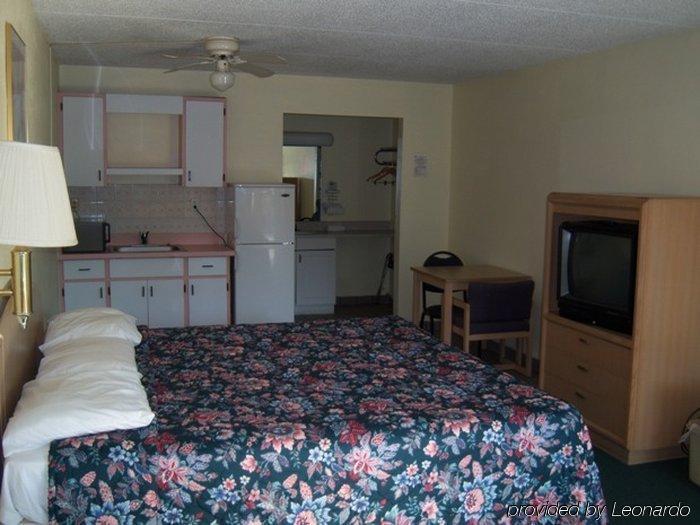 Clearwater Inn Сейфти Харбър Екстериор снимка