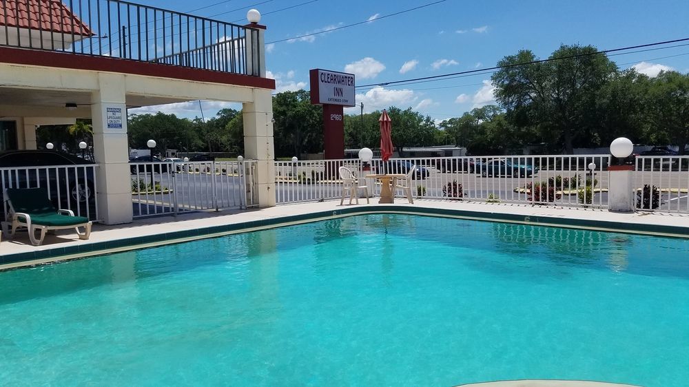 Clearwater Inn Сейфти Харбър Екстериор снимка